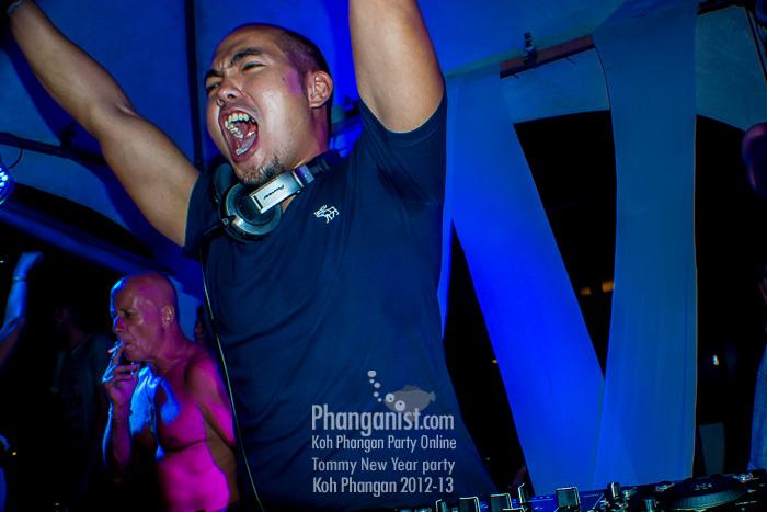 phangan party new year tommy resort spacemonkey dj