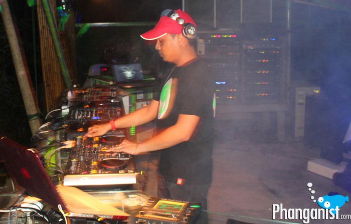 DJ Tripical at the halfmoon festival koh phangan