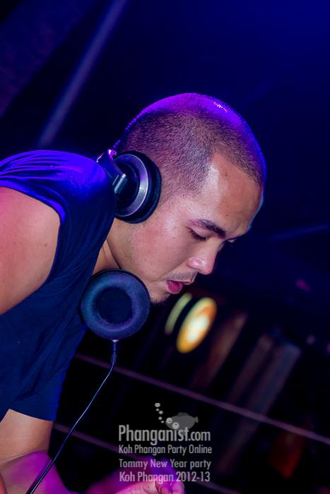 dj spacemonkey tommy resort new year phangan party