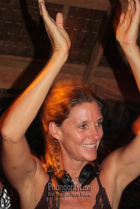 cara starfire dj phangan party loi lay