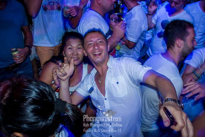 samui party phangan dj white