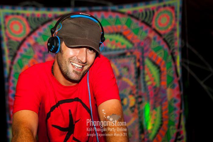 DJ Absolud at the loi lay party koh phangan